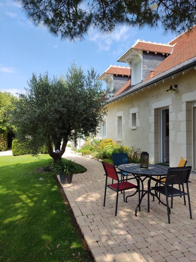 Chambres D'Hotes Charme Nature Nouzilly Esterno foto